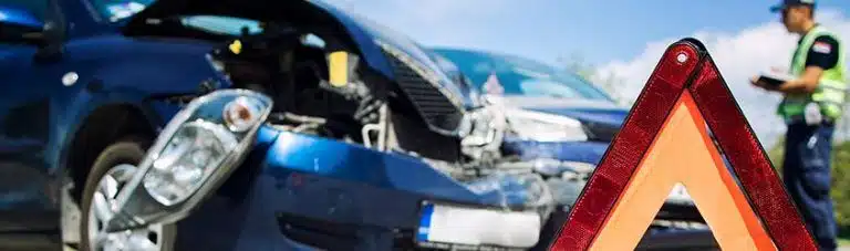 ¿Qué pasa si abandono un accidente de tráfico?